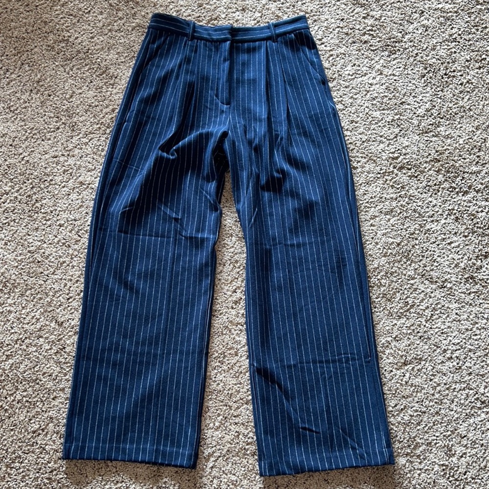 Abercrombie & Fitch Women’s Tailored Wide Leg Pants